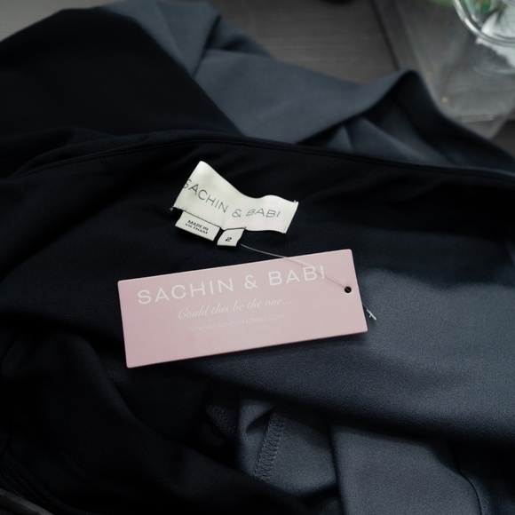 Sachin & Babi | Nadia Gown. - Picture 10 of 12